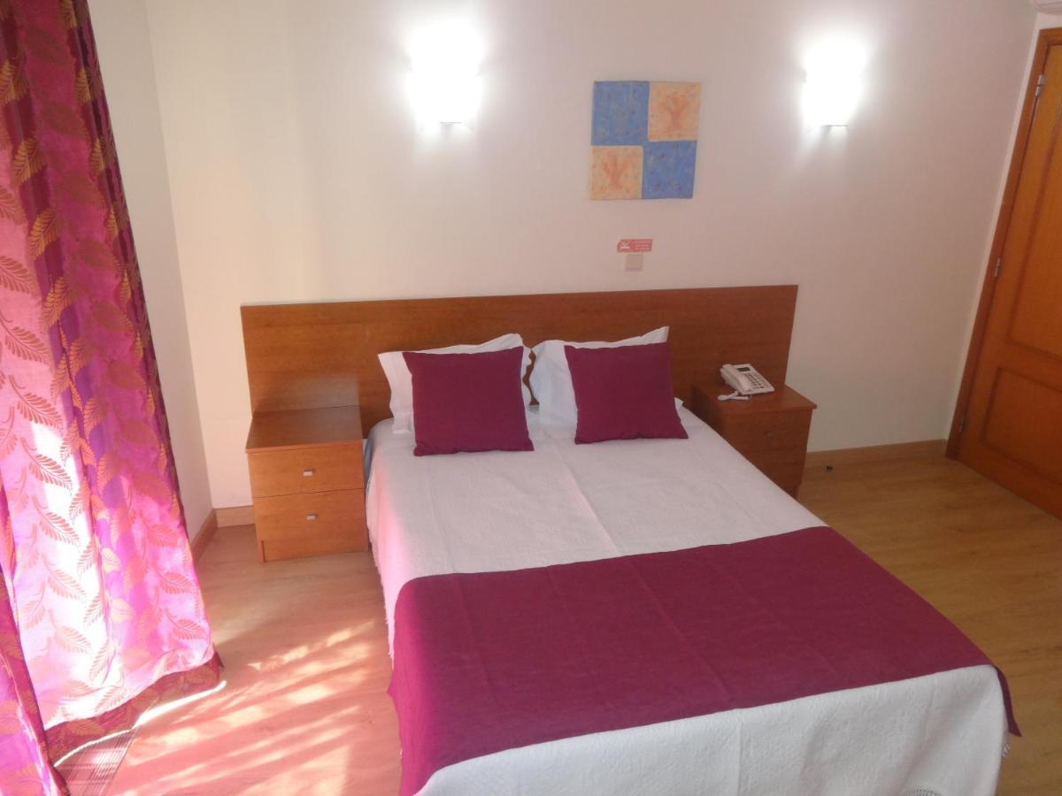 Hotel Bonjardim Tomar Esterno foto